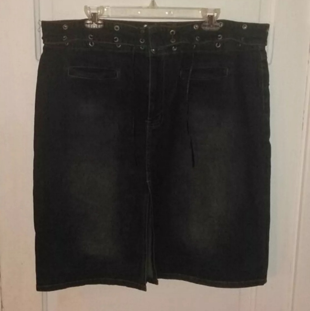 Sunshine Apparel women's blue denim skirt size 20